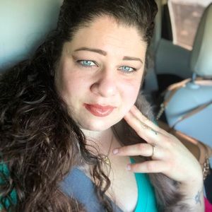 Meet your Posher, Natasha